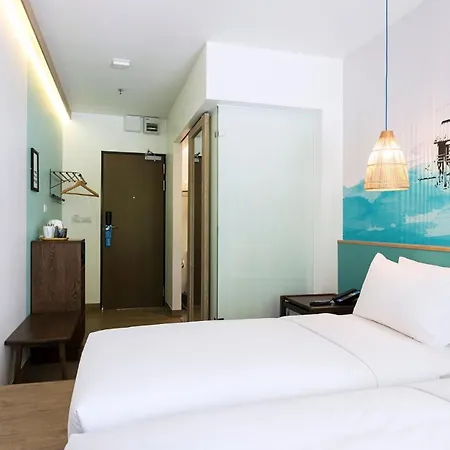 Lub D Siem Reap - Near Pub Street & Angkor Wat Hostel Exterior photo